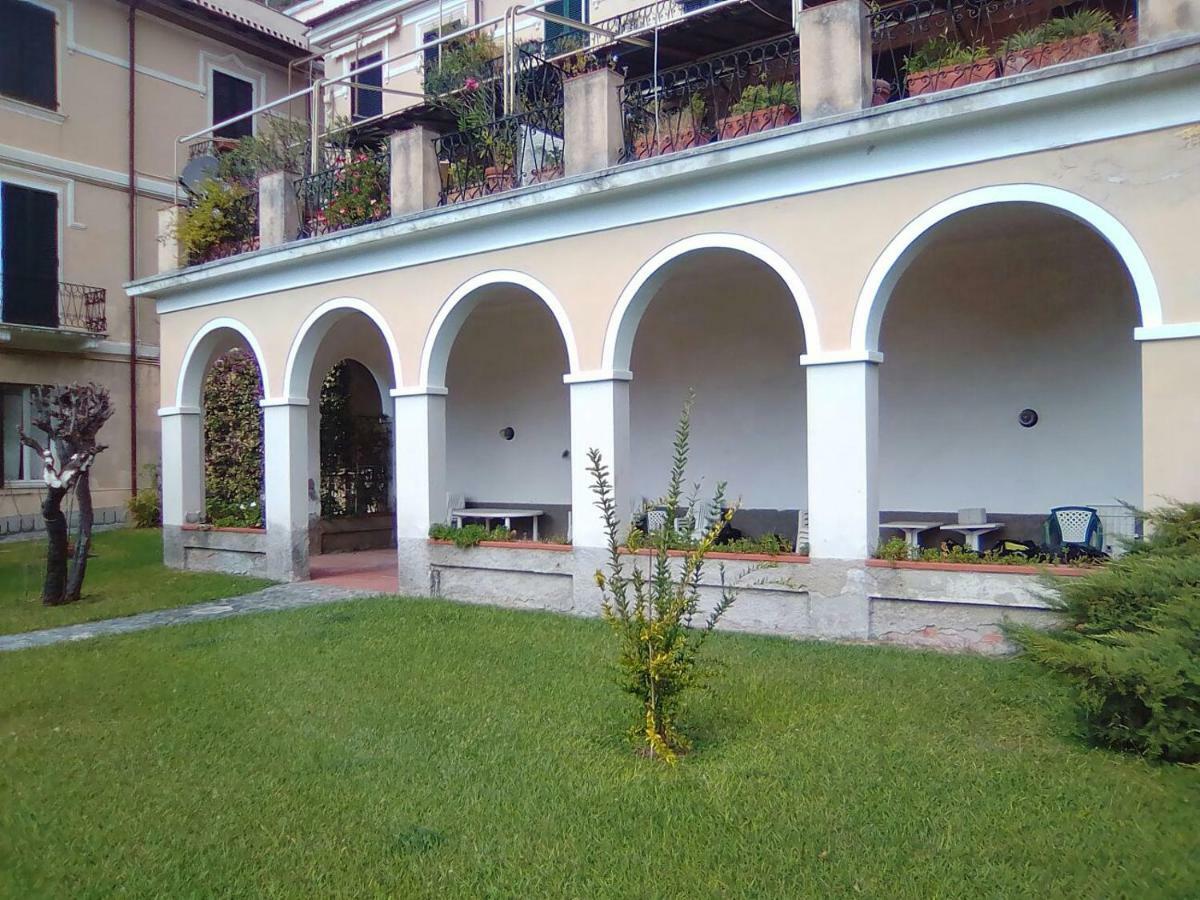 Lorenzo Apartment Levanto Exterior photo